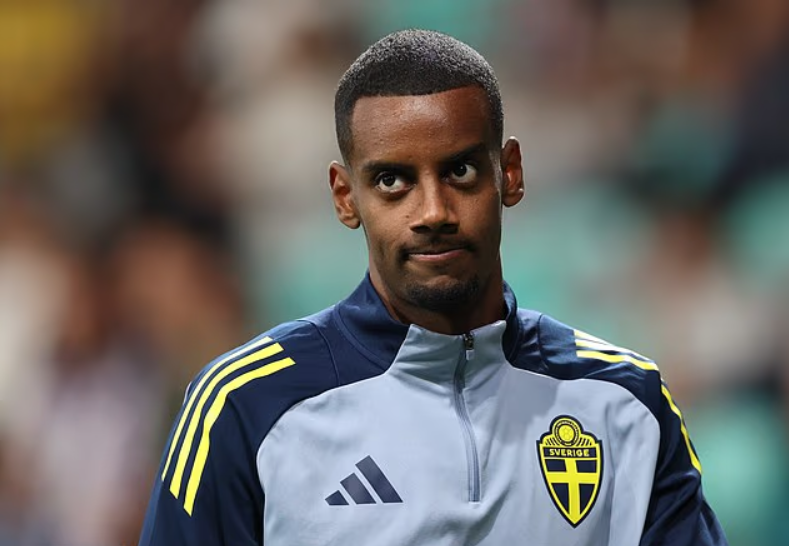 瑞典主帅：想要派上伊萨克，但他没经历季前赛现在登场有风险